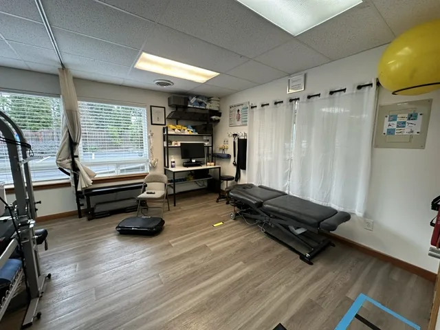The training and rehab space at Spine and Scoliosis Clinic